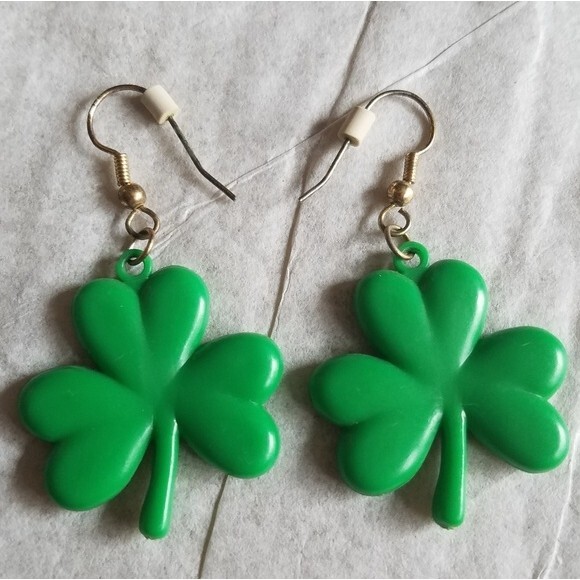 St Patrick's Three Leaf Clover Pierced Earrings - Picture 2 of 3